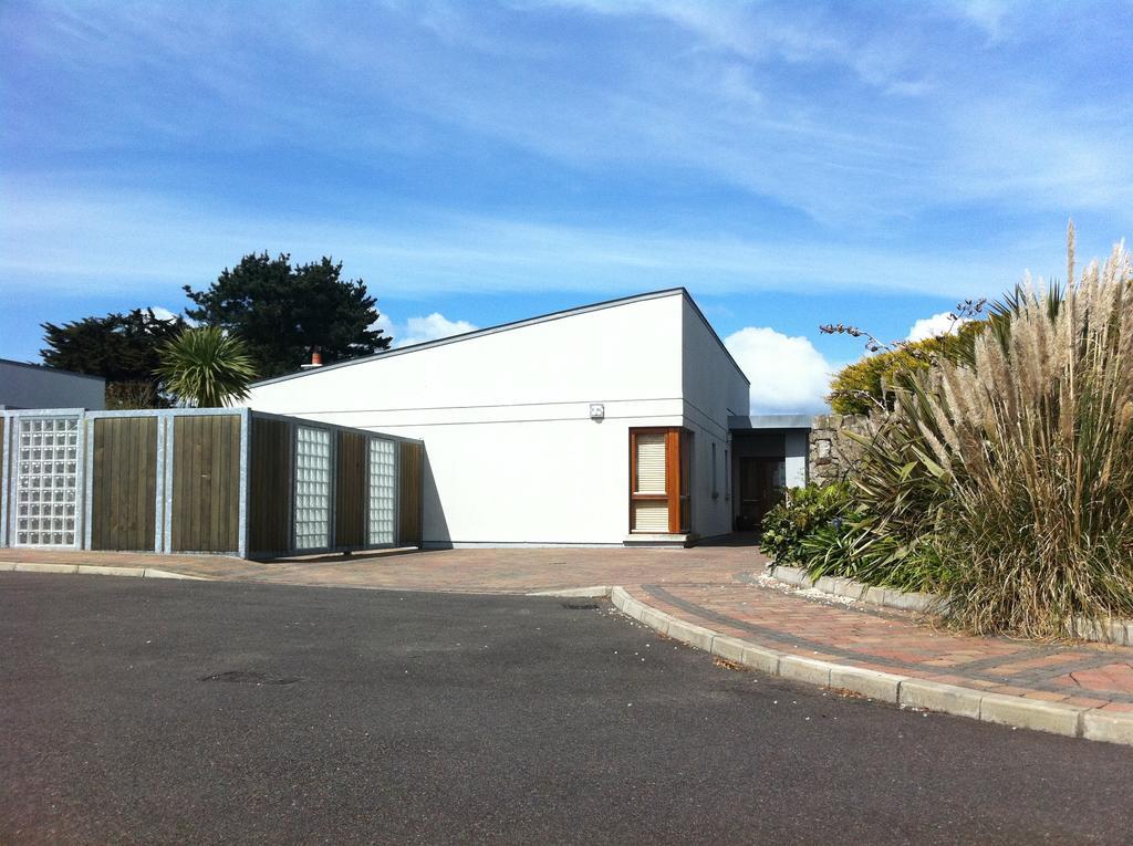 Bearlough Self Catering Holiday Home Rosslare Harbour Room photo